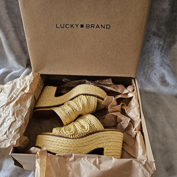 Lucky Brand Yena Rafia Clog - Picture 6 of 7